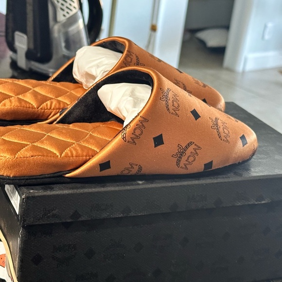 New MCM Visetos Room Slipper - Picture 7 of 7